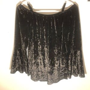 Soft Black Felt Off-shoulder Blouse